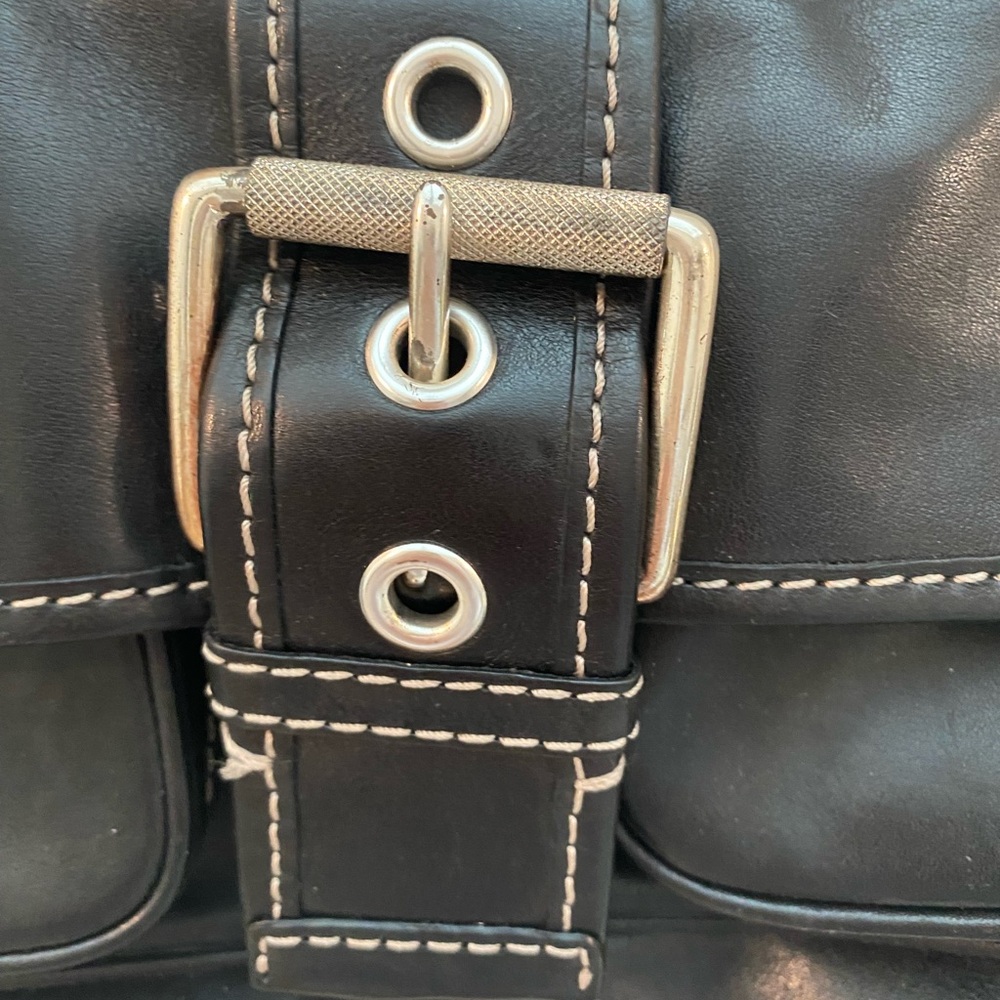 Michael Kors Black Leather Shoulder Bag with Buckle - Picture 2 of 14